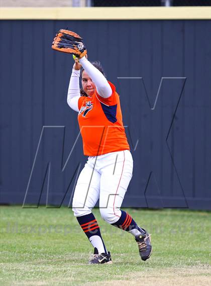 Thumbnail 2 in Deer Park vs Fort Bend Bush (UIL 5A Bi-District Playoff) photogallery.