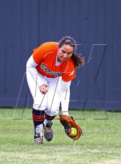 Thumbnail 2 in Deer Park vs Fort Bend Bush (UIL 5A Bi-District Playoff) photogallery.