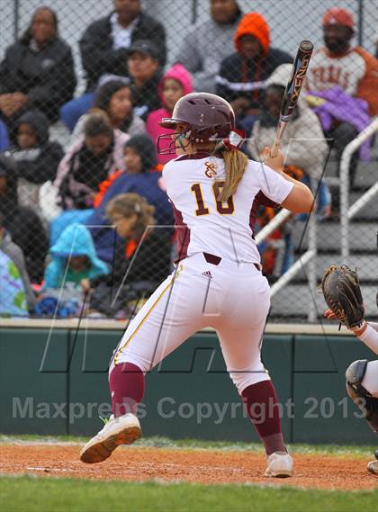 Thumbnail 1 in Deer Park vs Fort Bend Bush (UIL 5A Bi-District Playoff) photogallery.