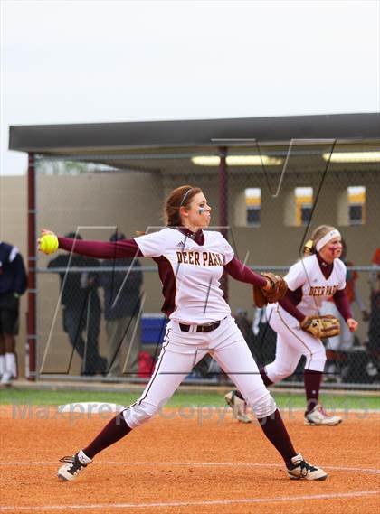 Thumbnail 2 in Deer Park vs Fort Bend Bush (UIL 5A Bi-District Playoff) photogallery.