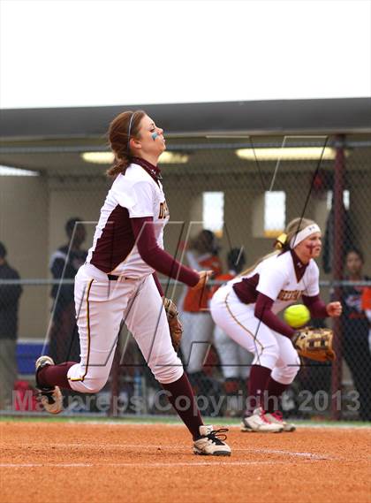Thumbnail 3 in Deer Park vs Fort Bend Bush (UIL 5A Bi-District Playoff) photogallery.