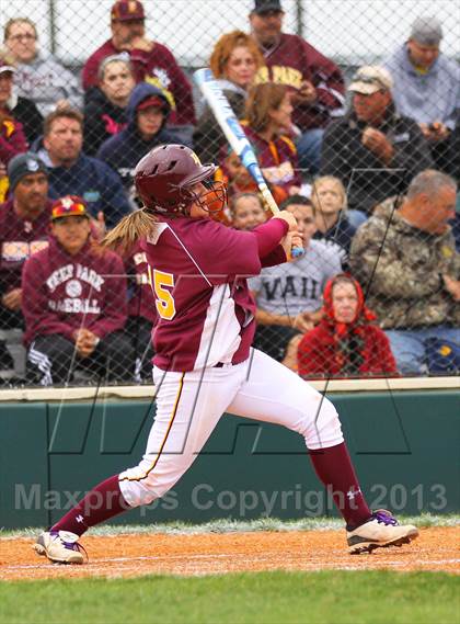 Thumbnail 1 in Deer Park vs Fort Bend Bush (UIL 5A Bi-District Playoff) photogallery.