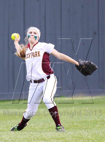 Thumbnail 3 in Deer Park vs Fort Bend Bush (UIL 5A Bi-District Playoff) photogallery.