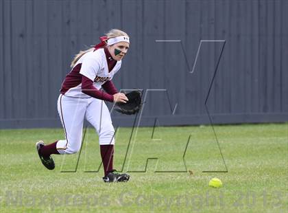 Thumbnail 2 in Deer Park vs Fort Bend Bush (UIL 5A Bi-District Playoff) photogallery.