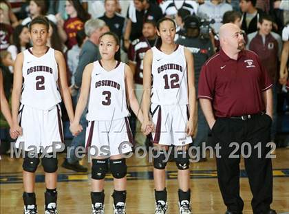 Thumbnail 3 in Ossining vs. Binghamton (NYSPHSAA Class AA Regional Final) photogallery.