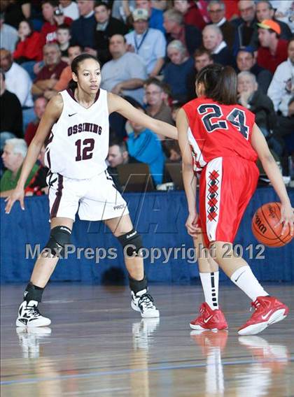 Thumbnail 1 in Ossining vs. Binghamton (NYSPHSAA Class AA Regional Final) photogallery.