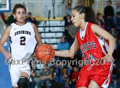 Thumbnail 1 in Ossining vs. Binghamton (NYSPHSAA Class AA Regional Final) photogallery.