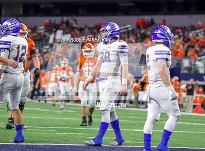 Thumbnail 3 in Brock vs. Kemp (UIL 3A D1 Semifinal) photogallery.