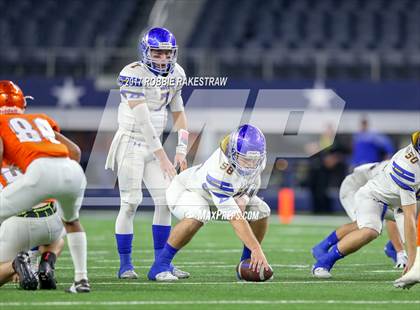 Thumbnail 1 in Brock vs. Kemp (UIL 3A D1 Semifinal) photogallery.