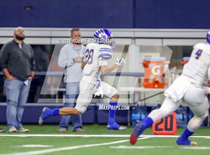 Thumbnail 2 in Brock vs. Kemp (UIL 3A D1 Semifinal) photogallery.