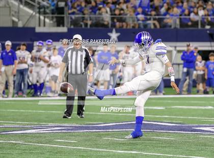 Thumbnail 2 in Brock vs. Kemp (UIL 3A D1 Semifinal) photogallery.