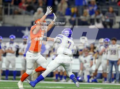 Thumbnail 3 in Brock vs. Kemp (UIL 3A D1 Semifinal) photogallery.