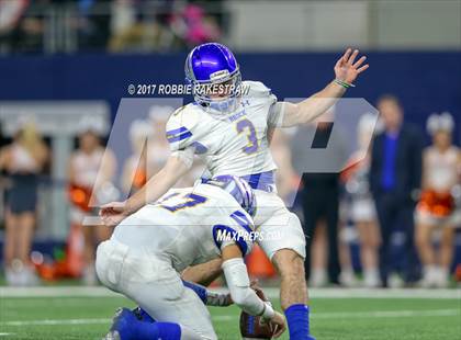 Thumbnail 1 in Brock vs. Kemp (UIL 3A D1 Semifinal) photogallery.