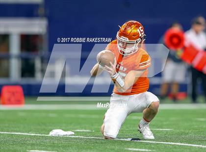 Thumbnail 3 in Brock vs. Kemp (UIL 3A D1 Semifinal) photogallery.