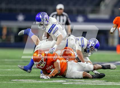 Thumbnail 3 in Brock vs. Kemp (UIL 3A D1 Semifinal) photogallery.