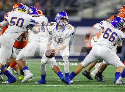 Thumbnail 2 in Brock vs. Kemp (UIL 3A D1 Semifinal) photogallery.