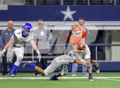 Thumbnail 2 in Brock vs. Kemp (UIL 3A D1 Semifinal) photogallery.