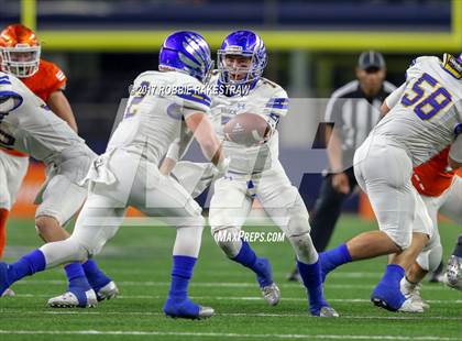 Thumbnail 1 in Brock vs. Kemp (UIL 3A D1 Semifinal) photogallery.
