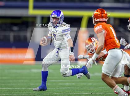 Thumbnail 2 in Brock vs. Kemp (UIL 3A D1 Semifinal) photogallery.