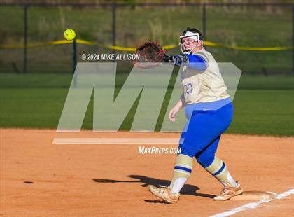Thumbnail 1 in Christian Academy of Knoxville vs Bradley Central photogallery.