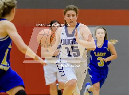 Thumbnail 2 in Mason vs. Louise (UIL 2A Bi-District Playoffs) photogallery.