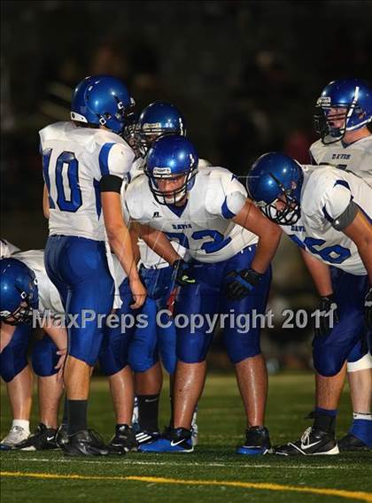 Thumbnail 2 in Davis vs. Laguna Creek photogallery.