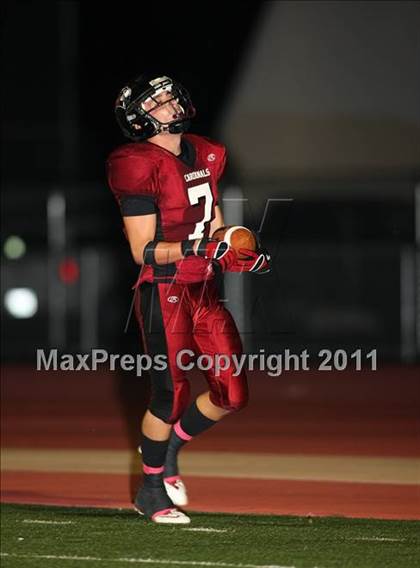 Thumbnail 2 in Davis vs. Laguna Creek photogallery.