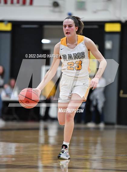 Thumbnail 3 in Green Mountain vs. Cheyenne Mountain (CHSAA 4A Second Round) photogallery.