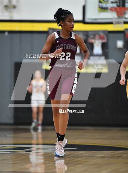 Thumbnail 1 in Green Mountain vs. Cheyenne Mountain (CHSAA 4A Second Round) photogallery.