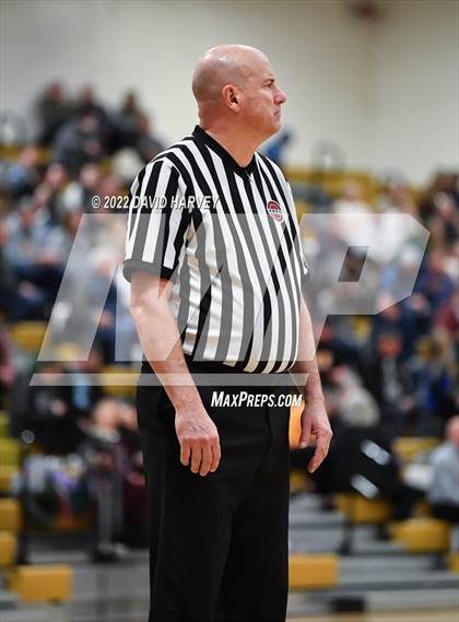 Thumbnail 1 in Green Mountain vs. Cheyenne Mountain (CHSAA 4A Second Round) photogallery.