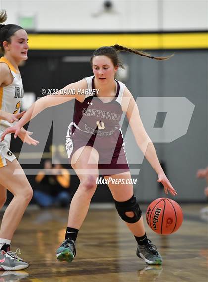 Thumbnail 3 in Green Mountain vs. Cheyenne Mountain (CHSAA 4A Second Round) photogallery.