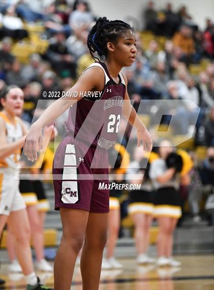 Thumbnail 1 in Green Mountain vs. Cheyenne Mountain (CHSAA 4A Second Round) photogallery.