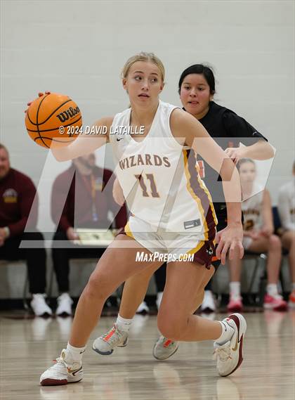 Thumbnail 2 in Greeley Central @ Windsor photogallery.
