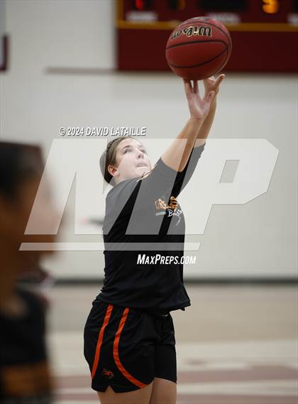 Thumbnail 1 in Greeley Central @ Windsor photogallery.