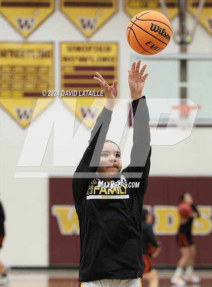 Thumbnail 2 in Greeley Central @ Windsor photogallery.