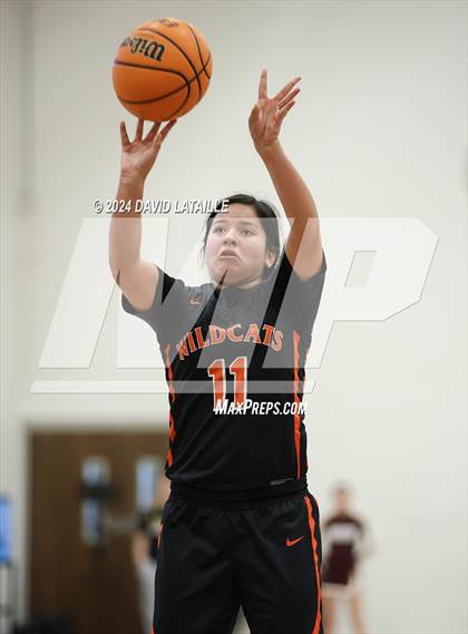 Thumbnail 3 in Greeley Central @ Windsor photogallery.