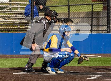Thumbnail 3 in Newport Central Catholic @ Highlands photogallery.
