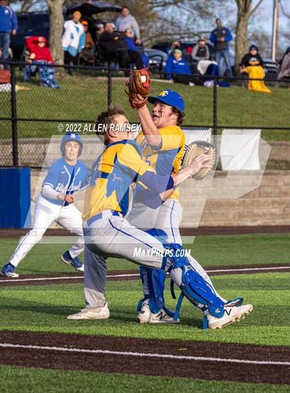 Thumbnail 3 in Newport Central Catholic @ Highlands photogallery.