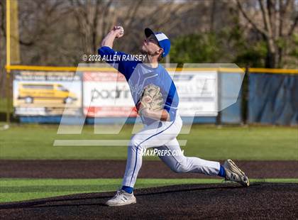 Thumbnail 2 in Newport Central Catholic @ Highlands photogallery.