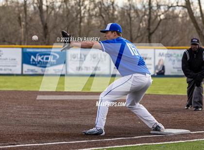 Thumbnail 3 in Newport Central Catholic @ Highlands photogallery.
