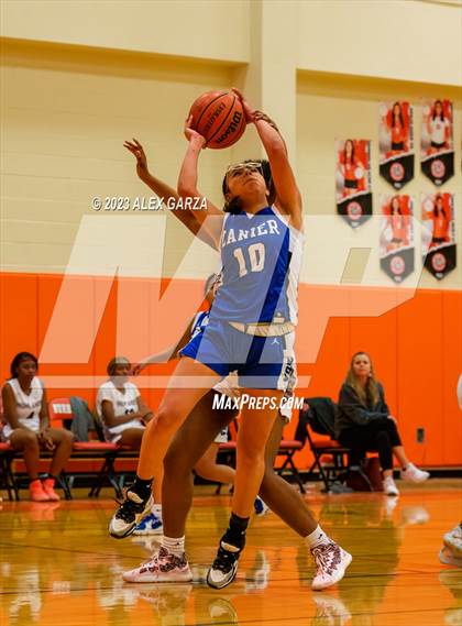 Thumbnail 2 in Highlands vs. Lanier photogallery.