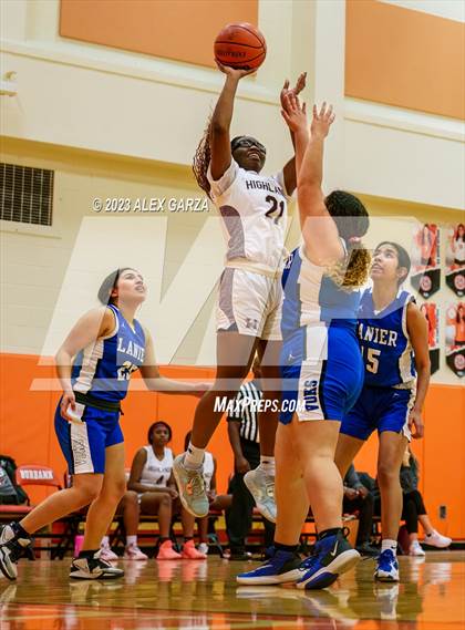Thumbnail 3 in Highlands vs. Lanier photogallery.