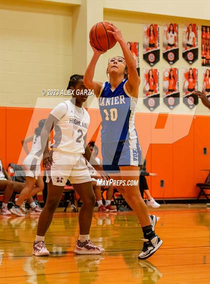 Thumbnail 1 in Highlands vs. Lanier photogallery.