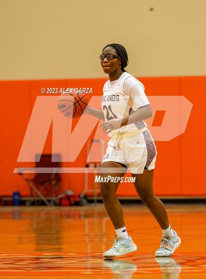 Thumbnail 1 in Highlands vs. Lanier photogallery.