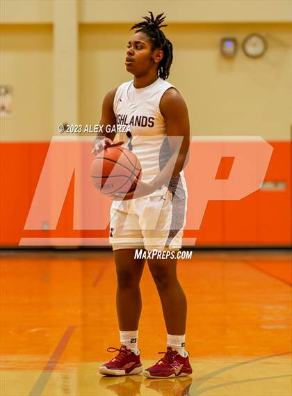 Thumbnail 2 in Highlands vs. Lanier photogallery.