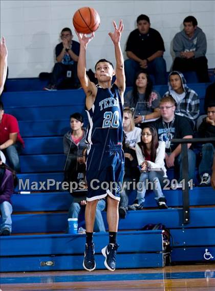 Thumbnail 2 in Pearland @ Sam Rayburn (McDonald's Texas Invitational) photogallery.