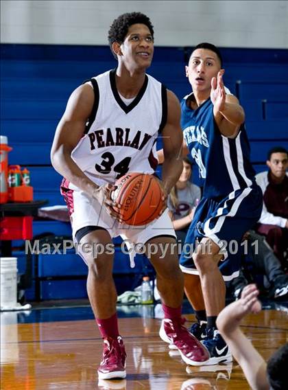 Thumbnail 2 in Pearland @ Sam Rayburn (McDonald's Texas Invitational) photogallery.