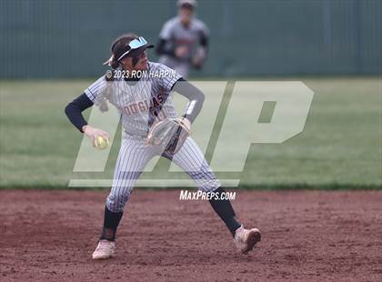 Thumbnail 2 in Douglas @ Spanish Springs photogallery.