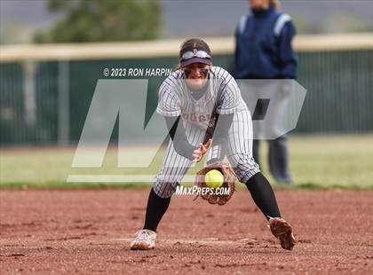Thumbnail 2 in Douglas @ Spanish Springs photogallery.