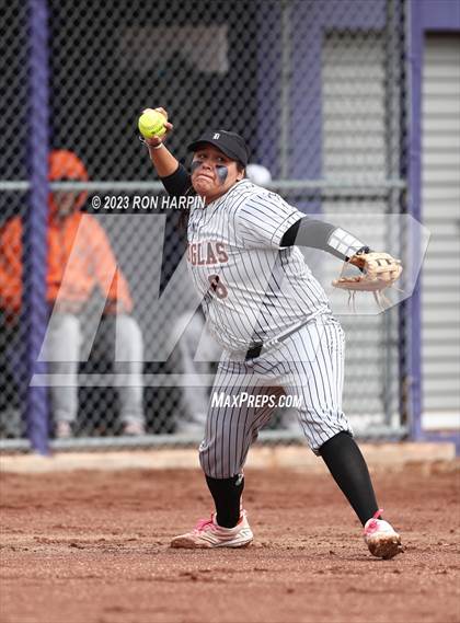 Thumbnail 3 in Douglas @ Spanish Springs photogallery.